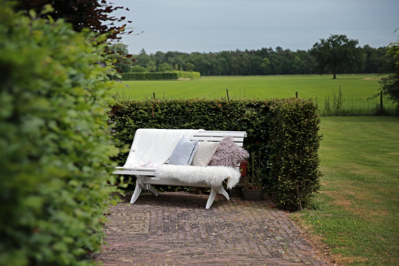 Picabella - B&B En Atelier ลาเรน ภายนอก รูปภาพ